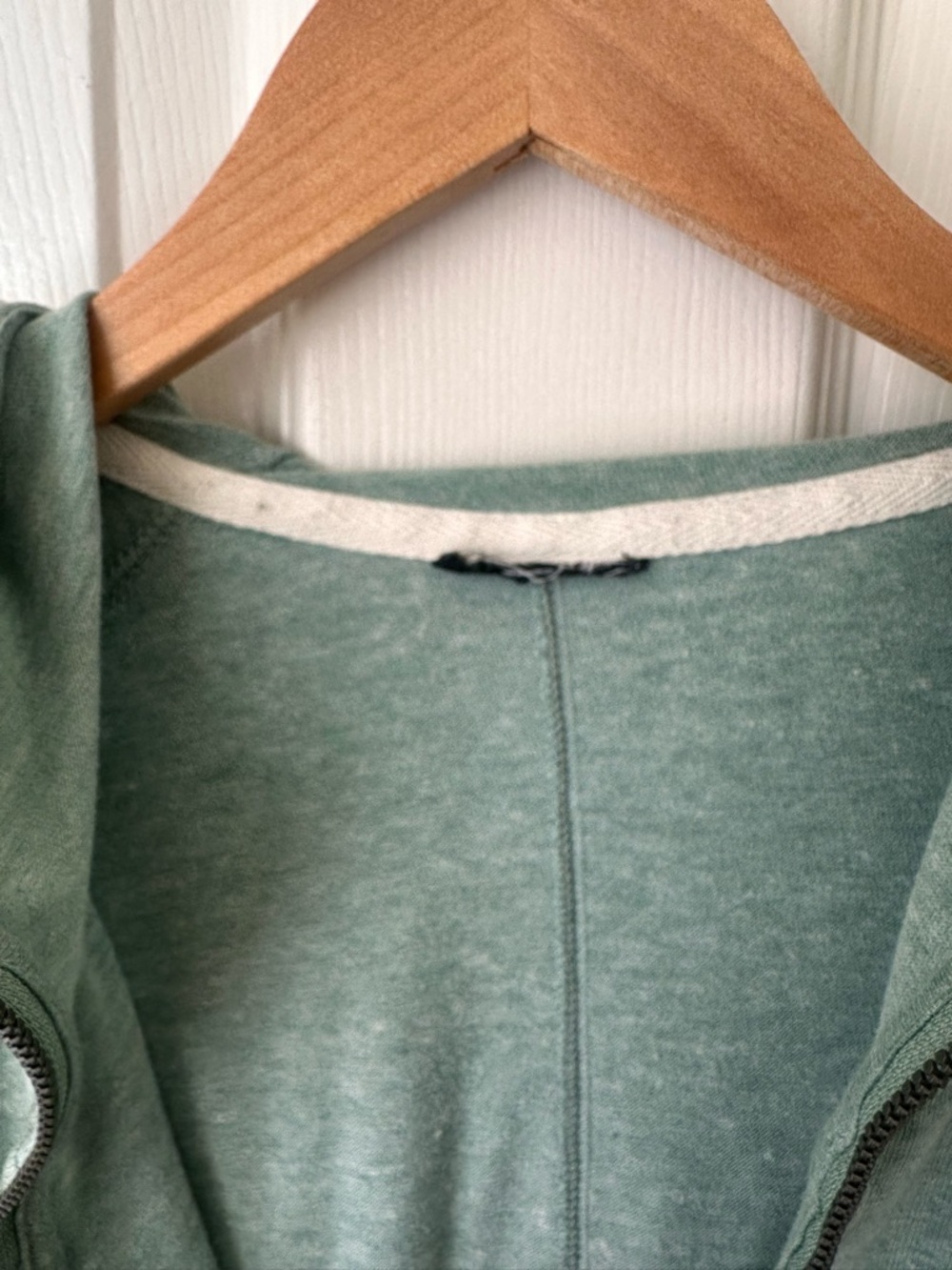 Nike Sage Green Zip Up Hoodie - Picture 4 of 7